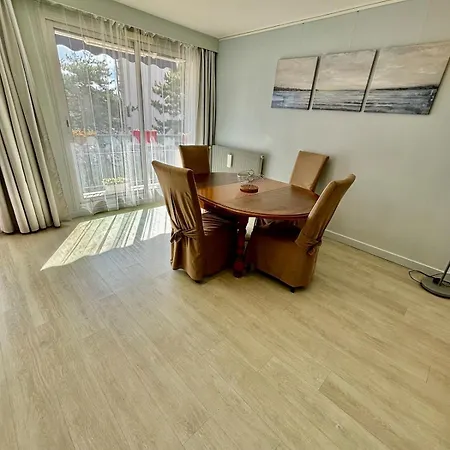 2 Bedrooms, Secure Residence, Parking! * Lyon