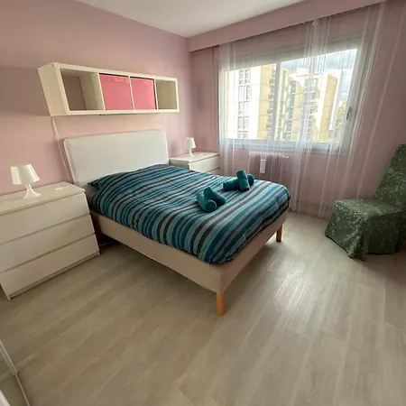 2 Bedrooms, Secure Residence, Parking! Lyon